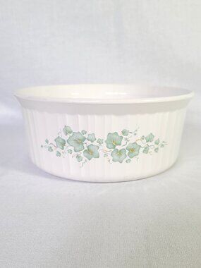 Vintage CorningWare Callaway Ivy 2.5 Liter Round Casserole Dish F-1-B No Lid